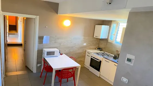 Rooms in Roma Municipio VI – Roma Delle Torri - photo 9