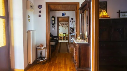 Houses in Livadeia - photo 5