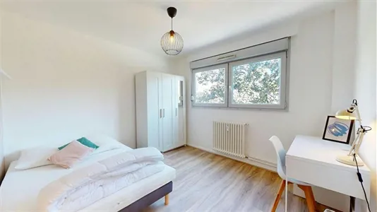 Rooms in Lyon - photo 3