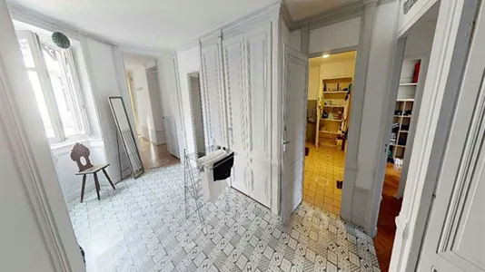 Rooms in Lyon - photo 4