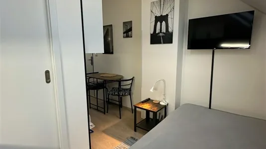 Apartments in Prague 14 - photo 7