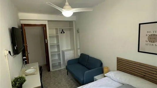 Rooms in Madrid Latina - photo 3