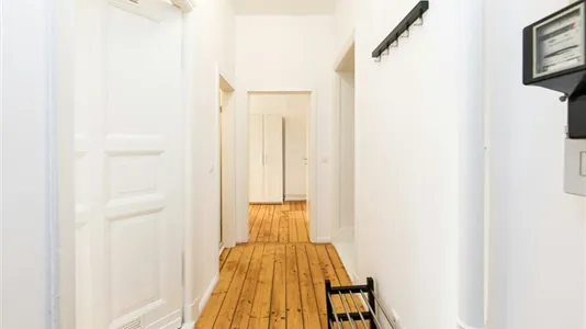 Rooms in Berlin Mitte - photo 9