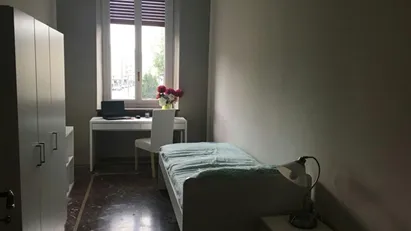 Room for rent in Turin, Piemonte Room for rent in Turin, Piemonte