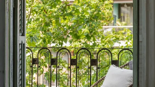 Rooms in Barcelona Eixample - photo 4