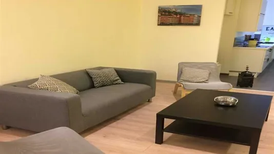 Rooms in Lyon - photo 3