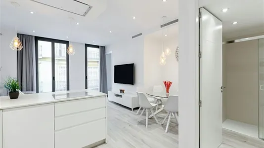 Apartments in Málaga - photo 8