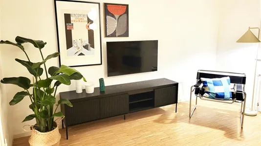 Houses in Essen - photo 3