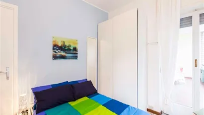 Room for rent in Milano Zona 6 - Barona, Lorenteggio, Milan