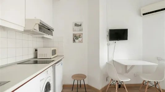 Apartments in Barcelona Sants-Montjuïc - photo 9