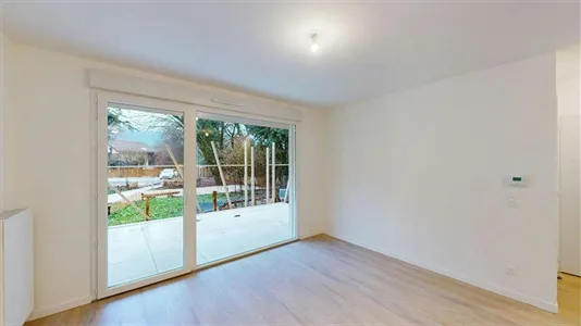 Apartments in Grenoble - photo 6