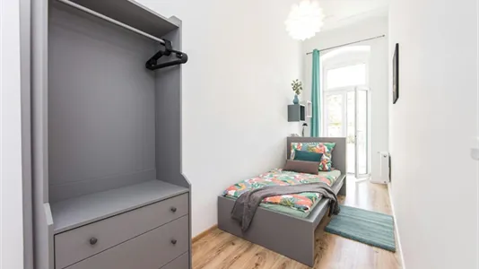 Rooms in Berlin Charlottenburg-Wilmersdorf - photo 1