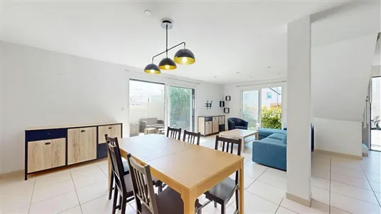 Houses in Caen - photo 5