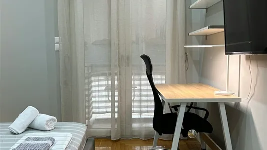 Rooms in Athens Agios Nikolaos - photo 4