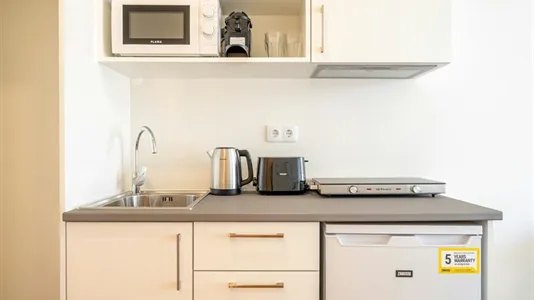 Apartments in Location is not specified - photo 6