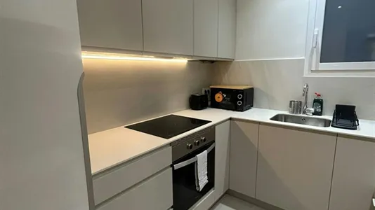 Rooms in Barcelona Eixample - photo 3