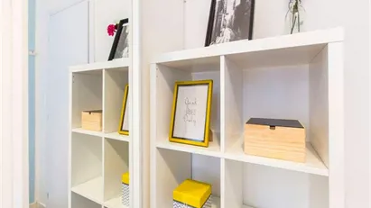Room for rent in Milano Zona 6 - Barona, Lorenteggio, Milan