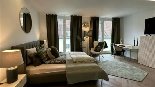 Rooms in Munich Schwabing-West - photo 1