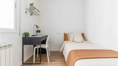 Room for rent in Madrid Vicálvaro, Madrid