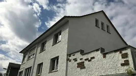 Apartments in Frankfurt Süd - photo 2