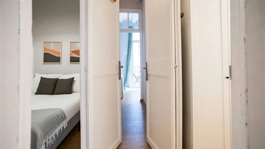 Apartments in Barcelona Ciutat Vella - photo 10
