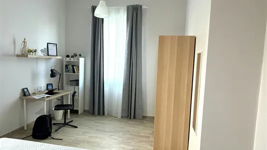 Rooms in Pescara - photo 5
