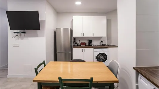 Rooms in Madrid Centro - photo 10