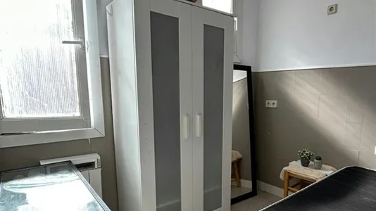 Rooms in Madrid Centro - photo 4