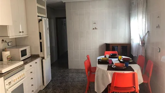 Rooms in Murcia - photo 4