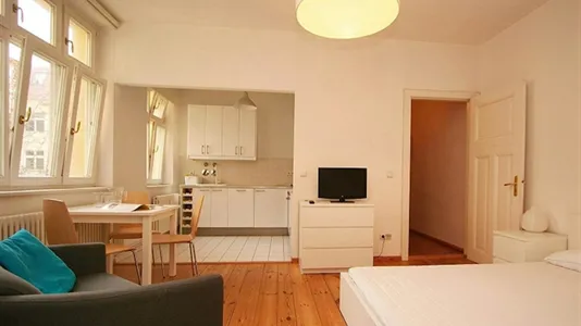 Apartments in Berlin Pankow - photo 3