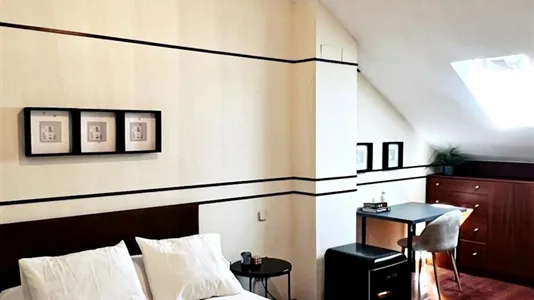 Rooms in Madrid Hortaleza - photo 3