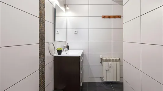 Rooms in Madrid Retiro - photo 7
