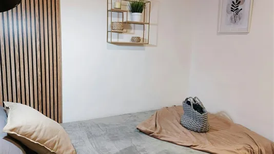 Rooms in Madrid Arganzuela - photo 9