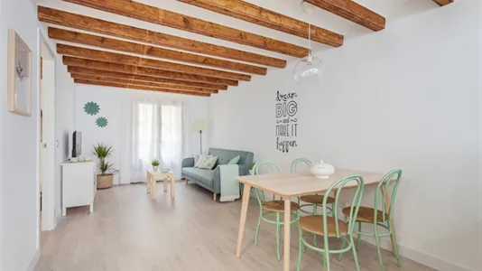 Apartments in Barcelona Ciutat Vella - photo 6