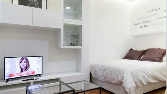 Apartments in Madrid Centro - photo 9