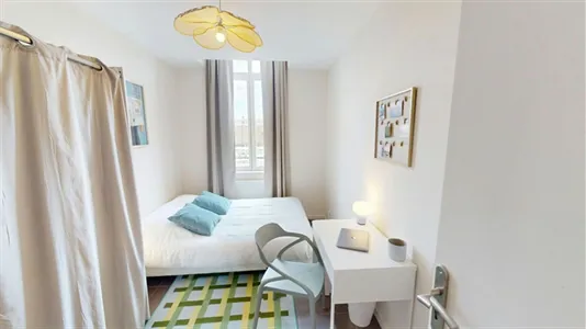 Rooms in Lyon - photo 1
