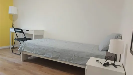 Rooms in Charleroi - photo 4