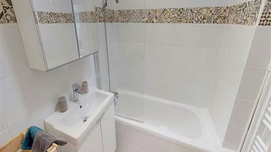 Rooms in Lyon - photo 6