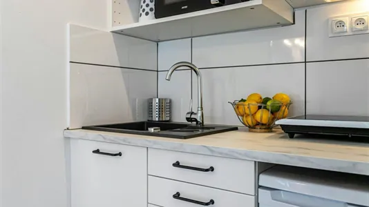 Apartments in Location is not specified - photo 6