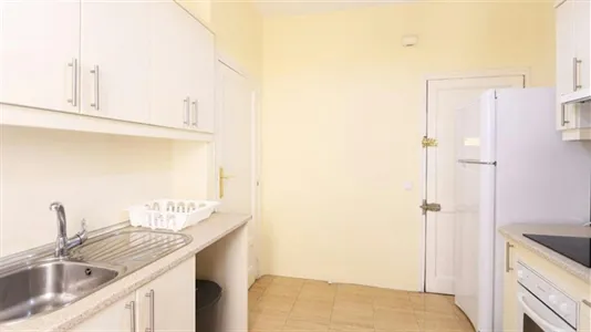Rooms in Madrid Retiro - photo 6