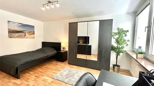Rooms in Munich Berg am Laim - photo 3