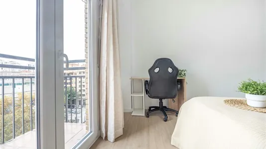 Rooms in el Camí de Vera - photo 6