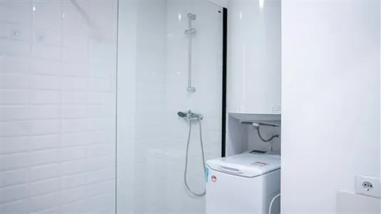 Rooms in Valencia L'Eixample - photo 10