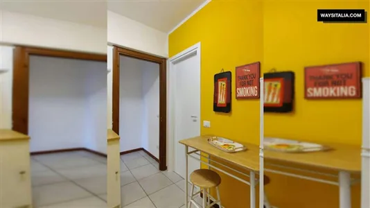 Rooms in Milano Zona 8 - Fiera, Gallaratese, Quarto Oggiaro - photo 8