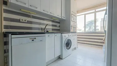 Room for rent in Madrid Chamartín, Madrid