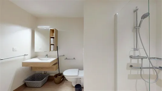 Rooms in Nanterre - photo 9