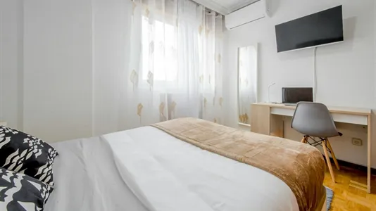 Rooms in Madrid Fuencarral-El Pardo - photo 4