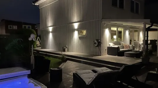 Houses in Stockholm West - photo 2