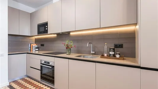 Apartments in Barcelona Ciutat Vella - photo 7