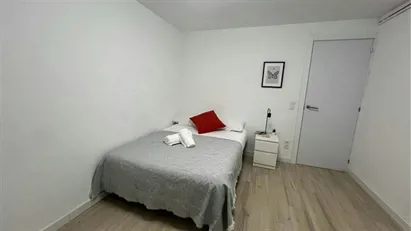 Room for rent in Cornellà de Llobregat, Cataluña